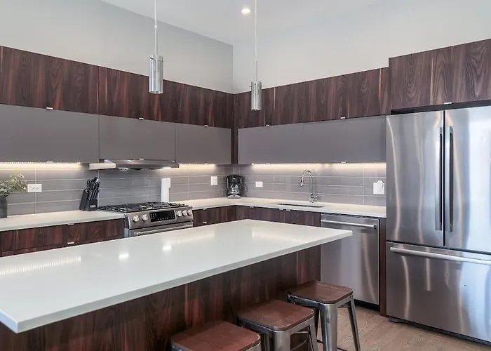 Breathtaking Downtown Penthouse A - Sleeps 11